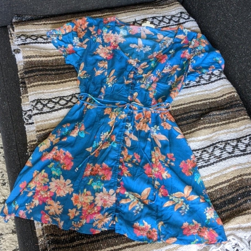 NWOT. Mahila Floral Dress